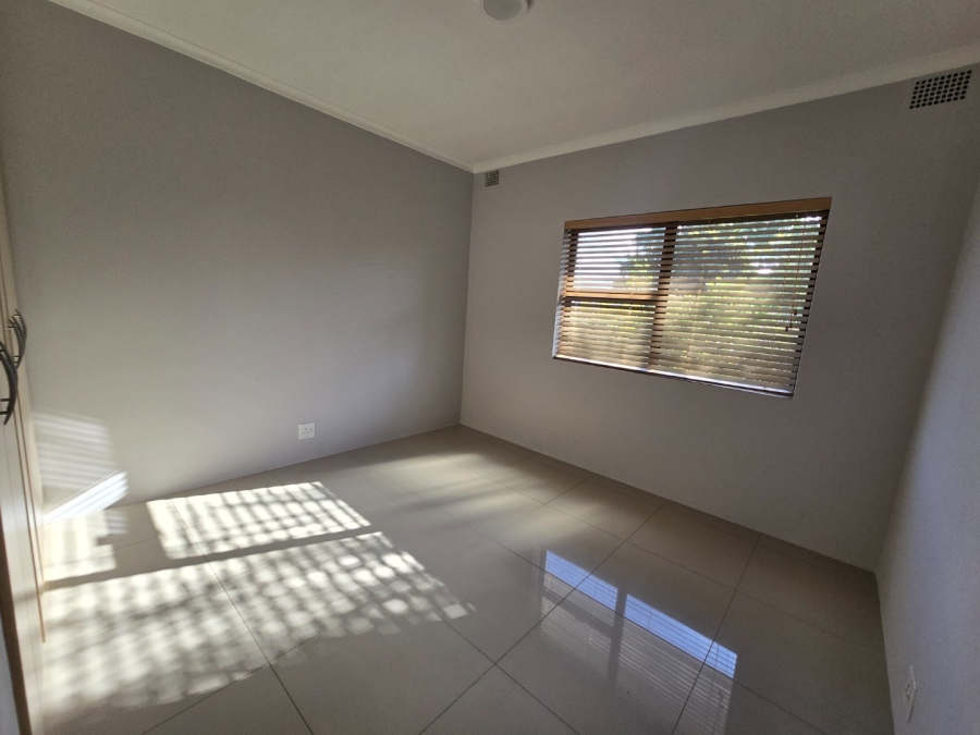 4 Bedroom Property for Sale in Wetton Western Cape